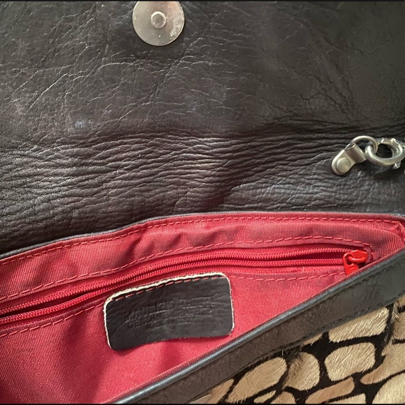 Gorgeous ponyhair wristlet/shoulder bag - Picture 3 of 6